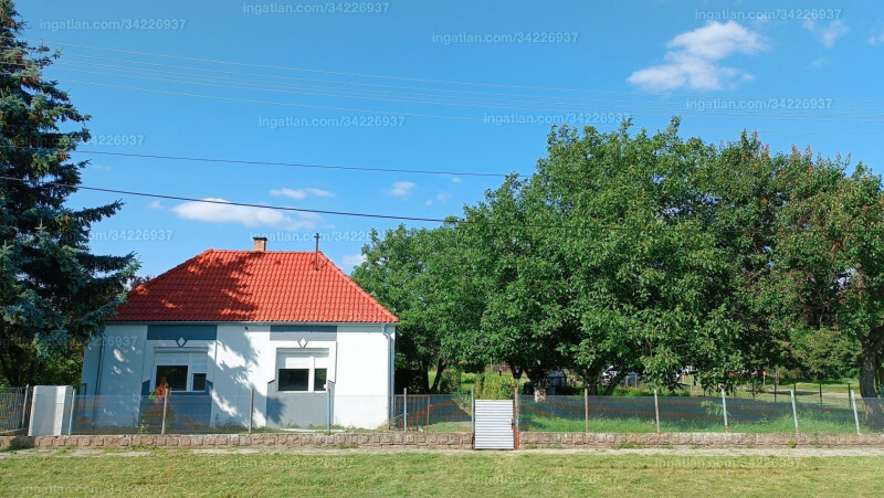 Listing photo