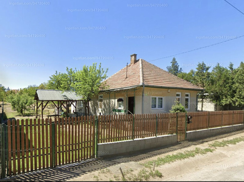 Listing photo
