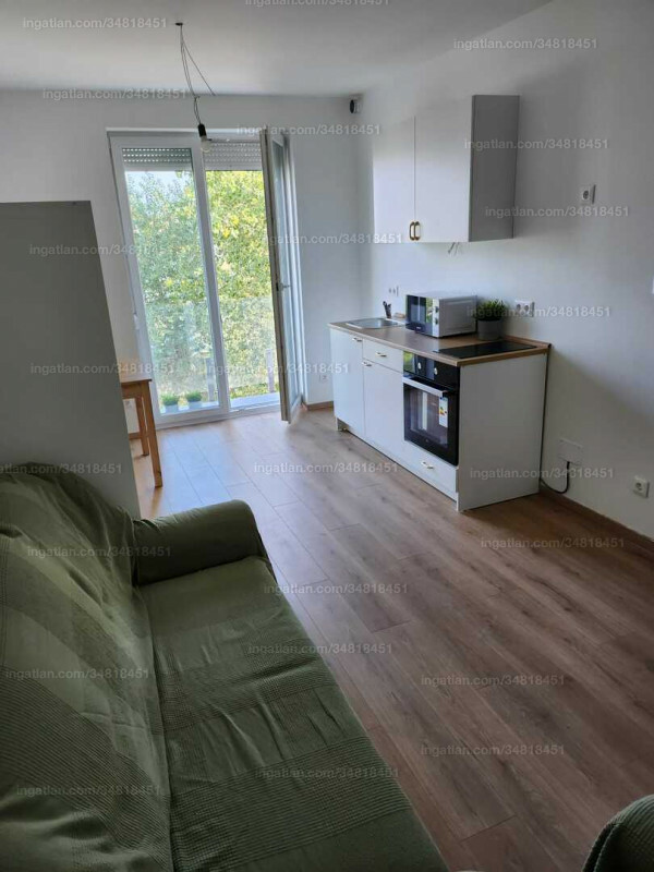 Listing photo