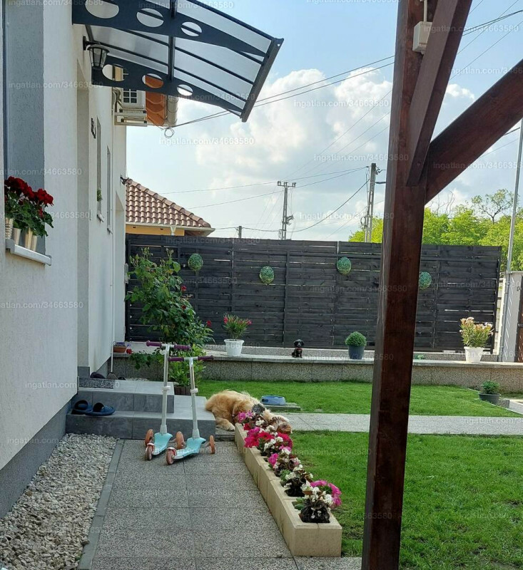 Hirdetés fotója