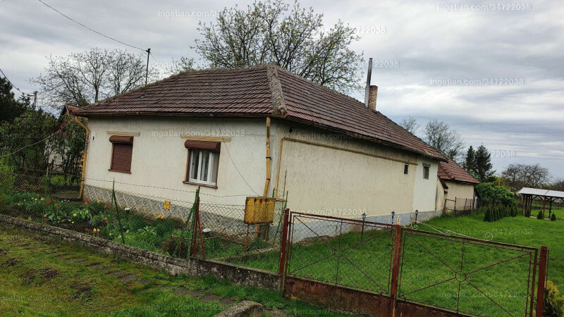 Hirdetés fotója
