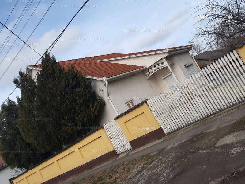 Hirdetés fotója
