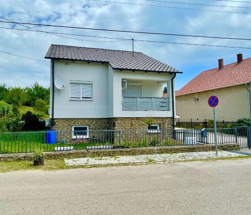 Listing photo
