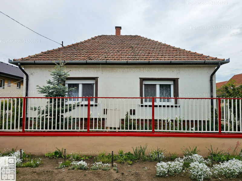 Listing photo