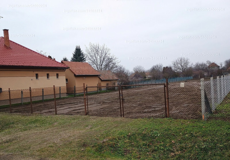 Hirdetés fotója