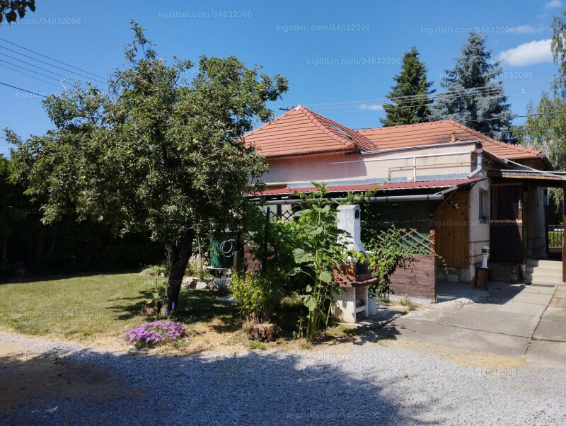 Listing photo