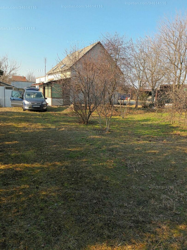 Listing photo