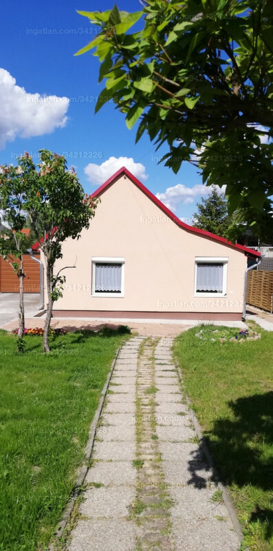 Listing photo