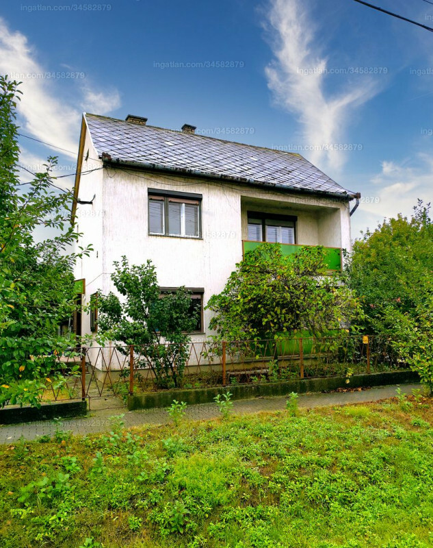 Listing photo