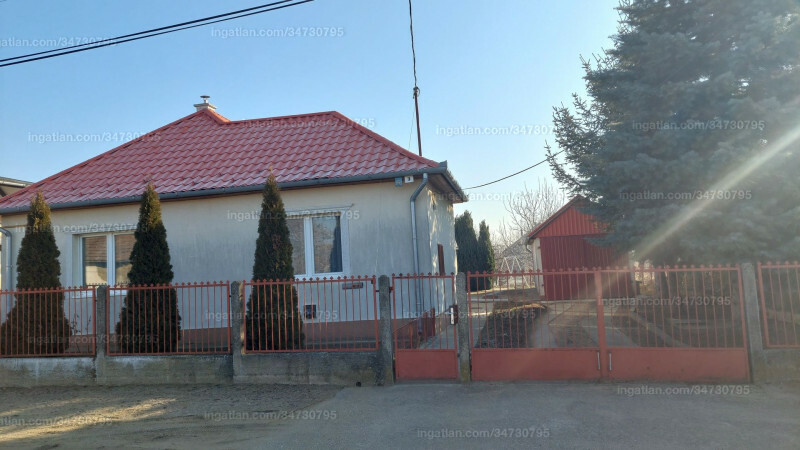 Hirdetés fotója