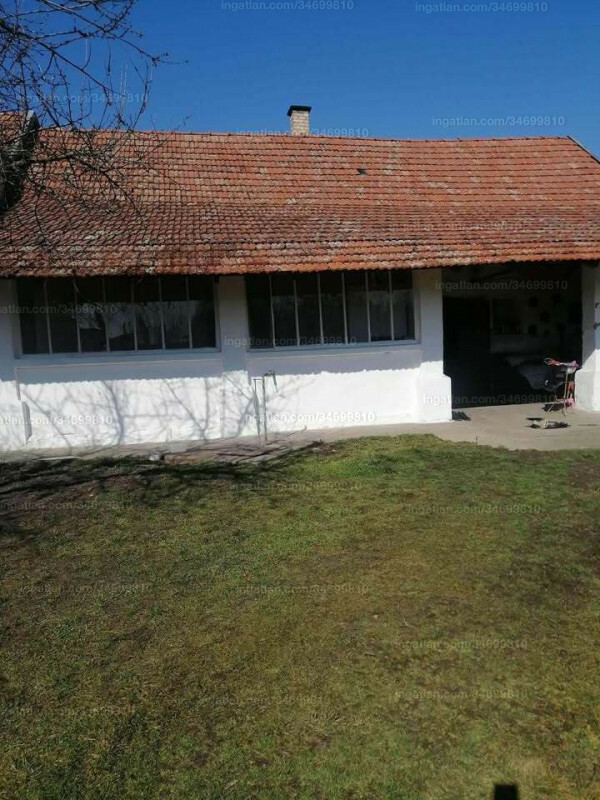 Hirdetés fotója