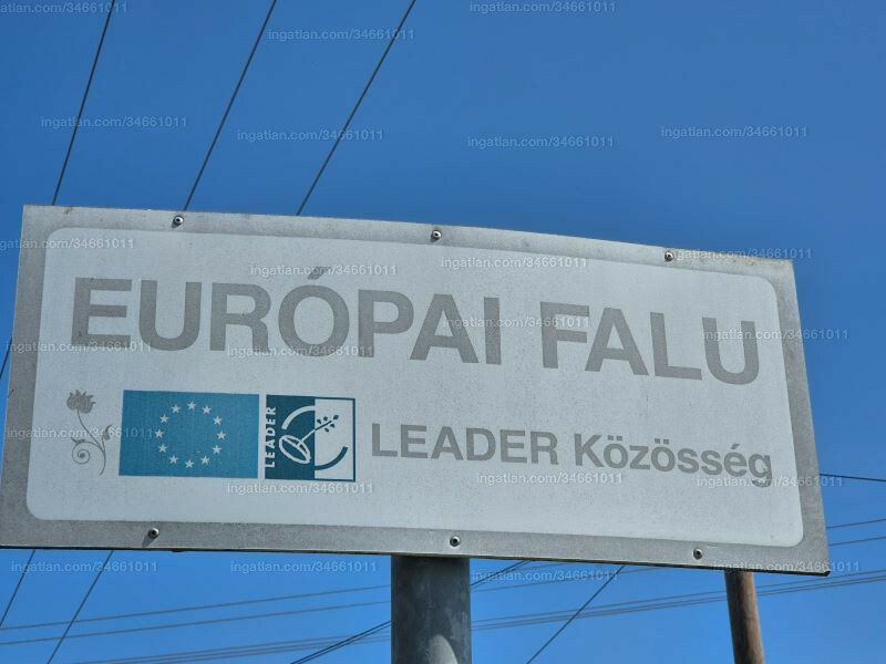Hirdetés fotója