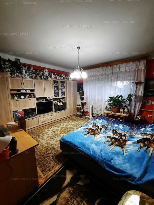 Hirdetés fotója