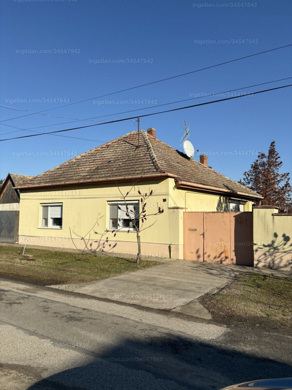 Listing photo
