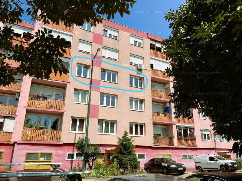 Listing photo