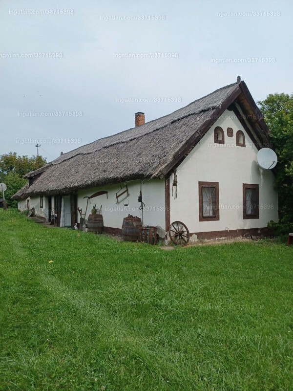 Hirdetés fotója