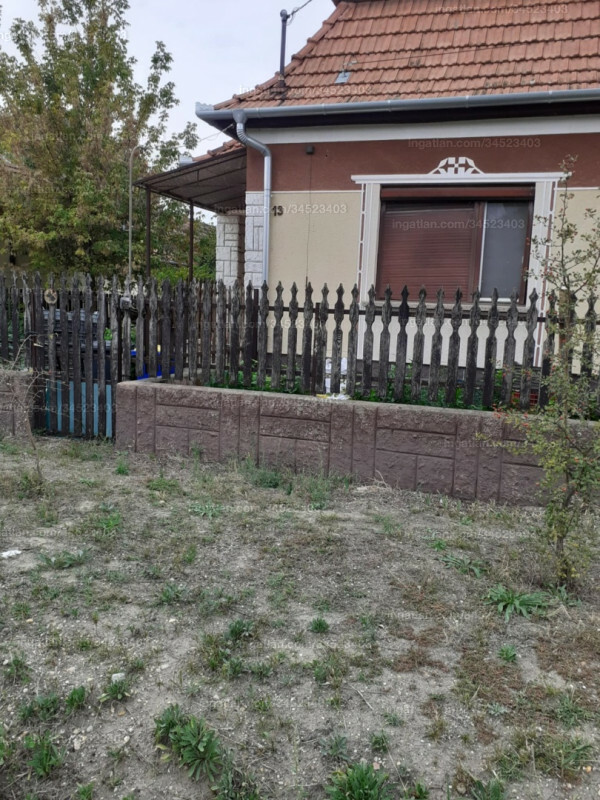 Listing photo