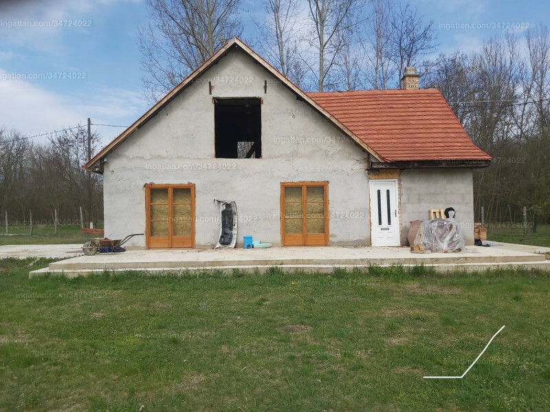 Listing photo