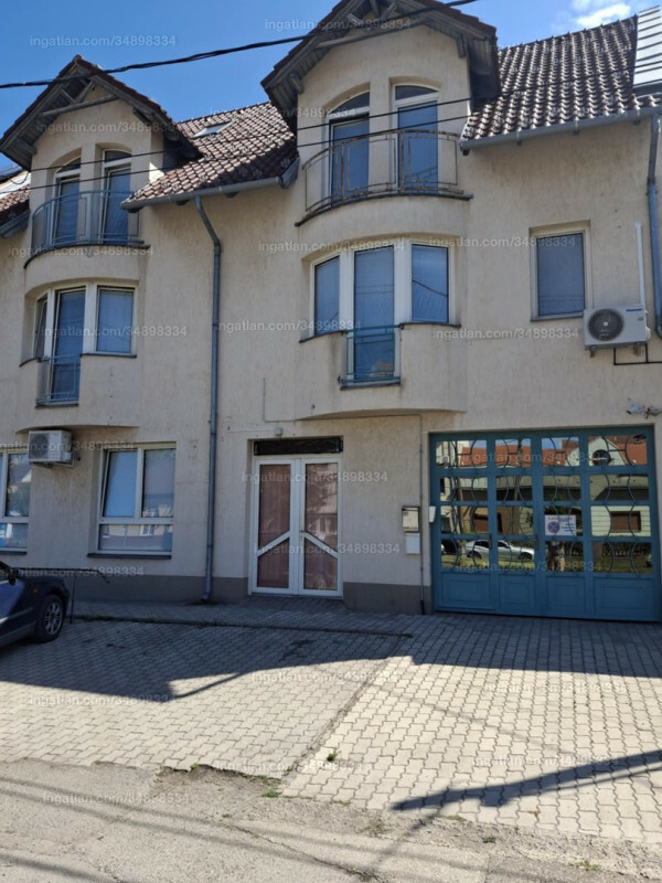 Listing photo