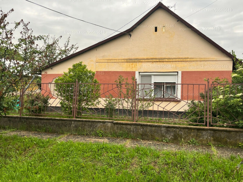 Listing photo